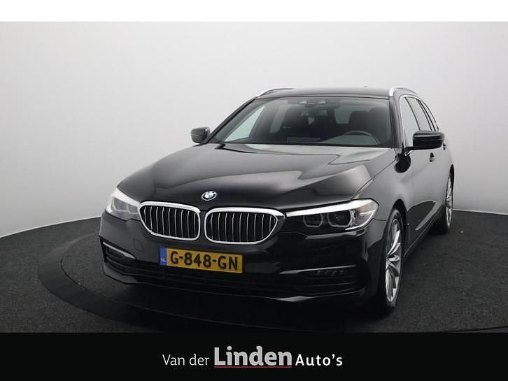 Occasion BMW 520 Executive 191 PK (140 kW) 2019 Zwart (metallic) Stationwagen