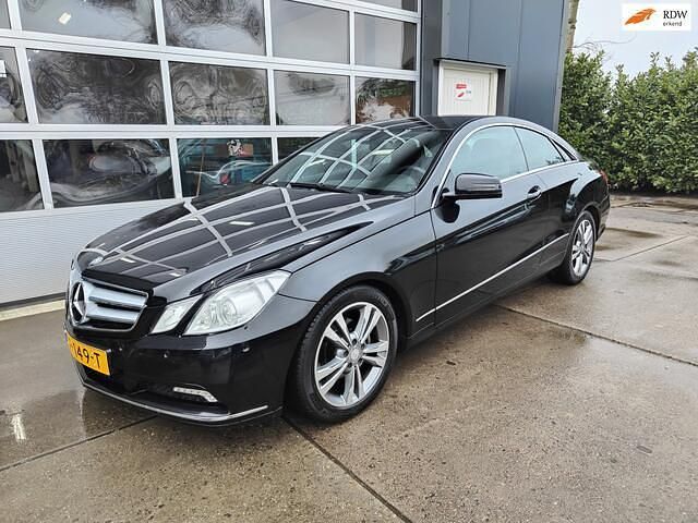 Occasion Mercedes E220 Elegance 163 PK (119 kW) 2011 Zwart Coupé