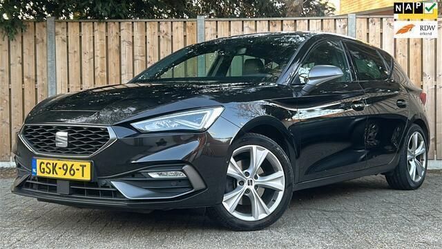 Zwart Gebruikt 2021 Seat Leon Business Hatchback | € 24.950 (Duur) - Afbeelding 1/4