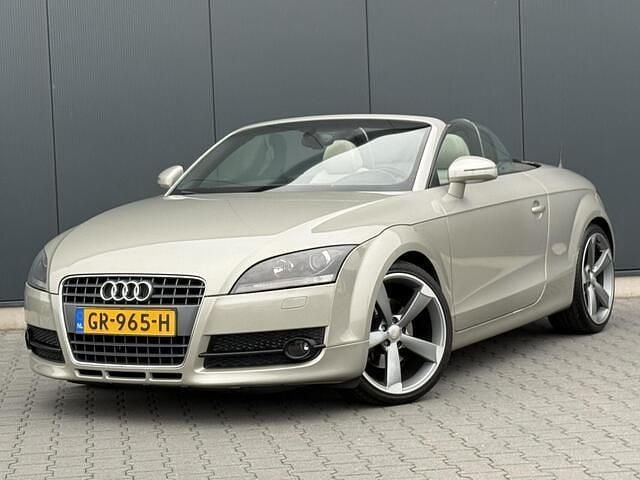 Grijs Gebruikt 2007 Audi TT Roadster Proline Cabriolet | € 9.990 (Eerlijke prijs) - Afbeelding 1/4