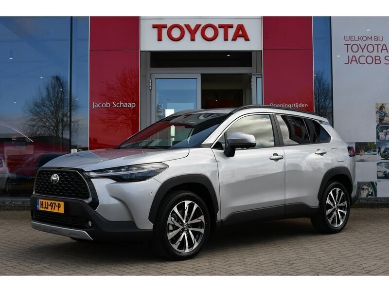 Grijs Gebruikt 2025 Toyota Corolla Cross Executive SUV | € 44.799 (Iets duurder) - Afbeelding 1/4