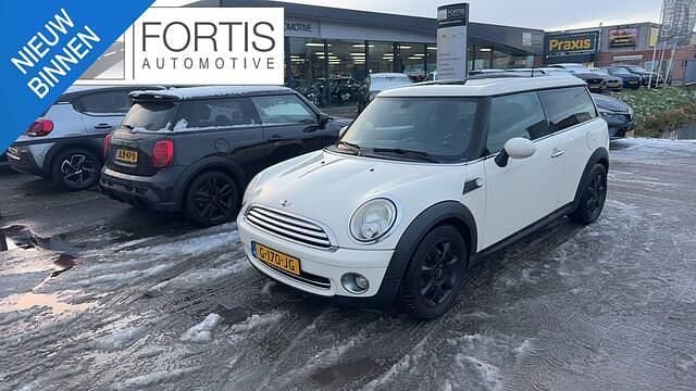 Wit Gebruikt 2009 Mini One Clubman Stationwagen | € 4.900 (Eerlijke prijs) - Afbeelding 1/4