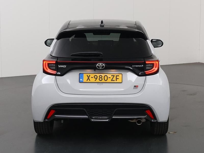 Occasion Toyota Yaris Hybrid Sport 2024 Wit Hatchback
