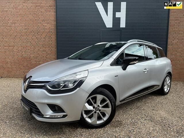 Grijs Gebruikt 2017 Renault Clio GrandTour LIMITED Stationwagen | € 9.450 (Eerlijke prijs) - Afbeelding 1/4