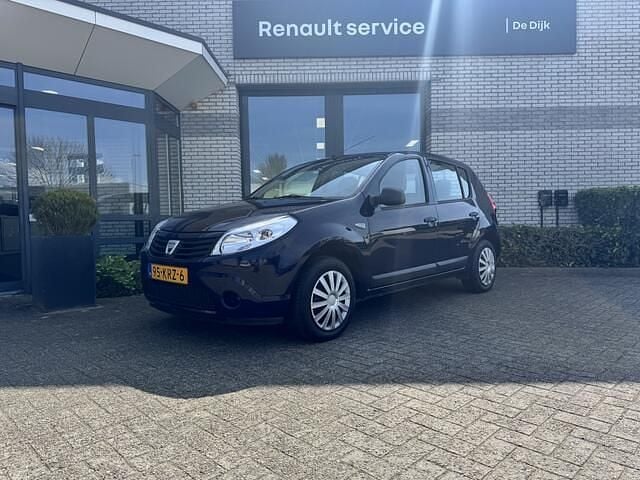 Blauw Gebruikt 2010 Dacia Sandero Ambiance Hatchback | € 2.400 (Eerlijke prijs) - Afbeelding 1/4