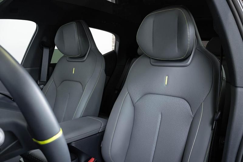 Occasion Lynk & Co 02 200 kW (272 PK) 2025 Blauw SUV