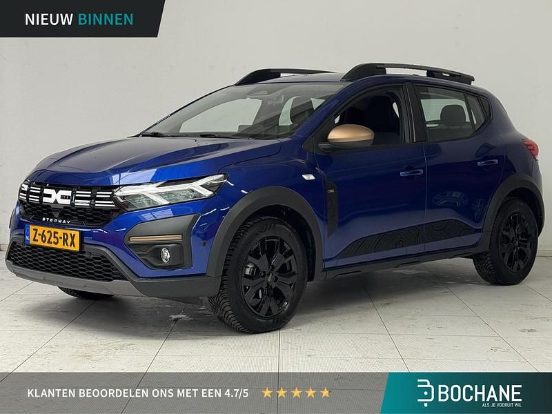 Blauw Gebruikt 2024 Dacia Sandero Extreme Hatchback | € 24.745 (Iets duurder) - Afbeelding 1/4