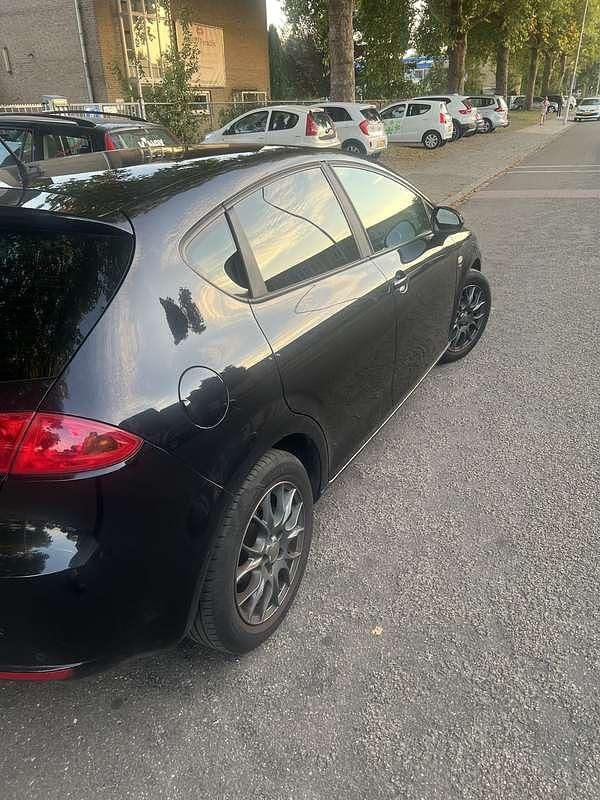 Occasion Seat Leon Copa 105 PK (77 kW) 2011 Zwart MPV