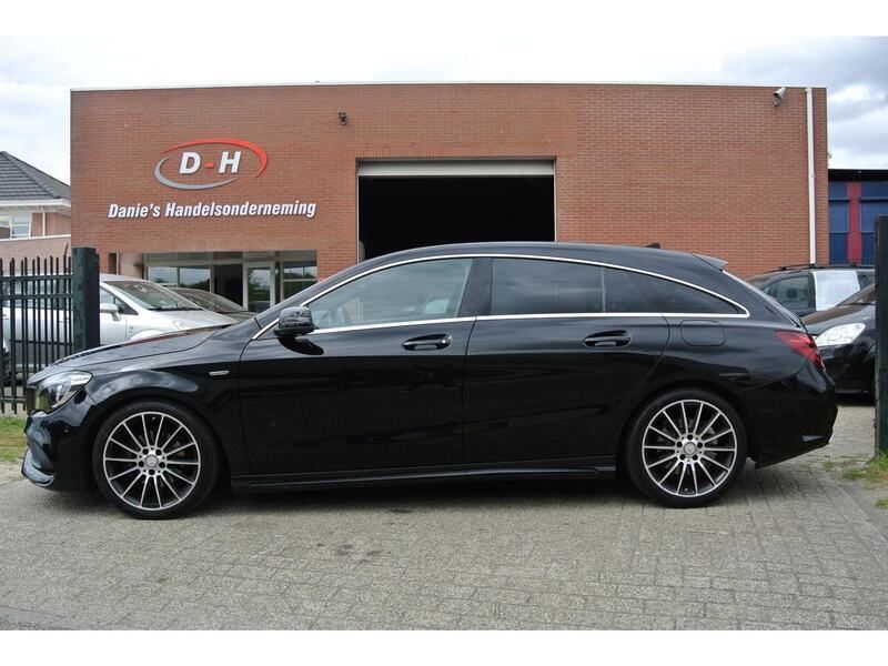 Zwart Gebruikt 2017 Mercedes CLA180 Sedan | € 15.999 (Eerlijke prijs) - Afbeelding 1/4