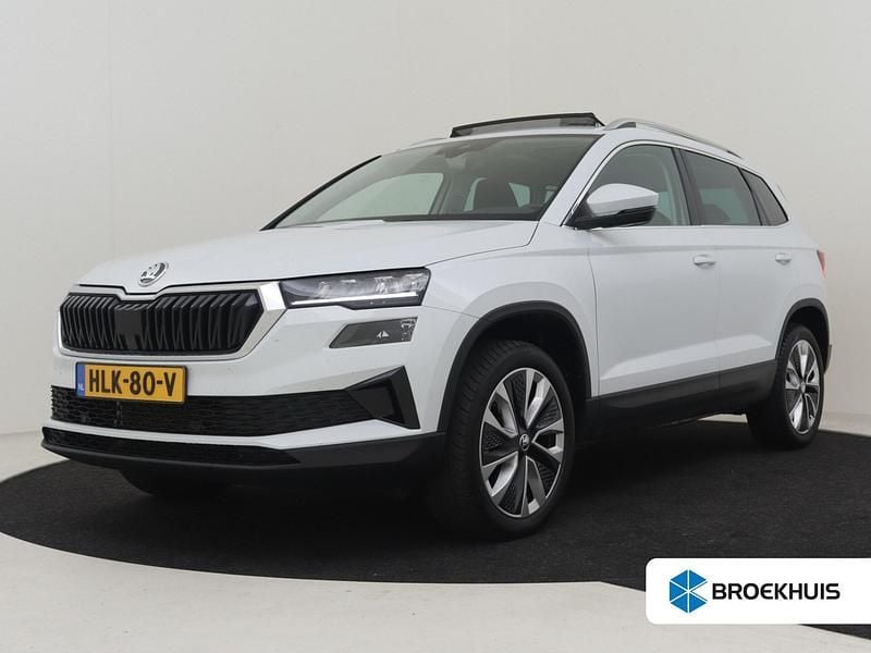 Wit Gebruikt 2024 Skoda Karoq Business Line SUV | € 34.900 (Super prijs) - Afbeelding 1/4