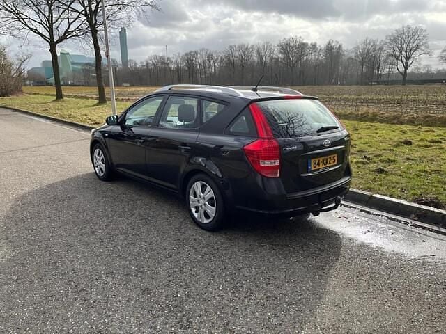 Occasion Kia Ceed 125 PK (91 kW) 2010 Zwart Hatchback