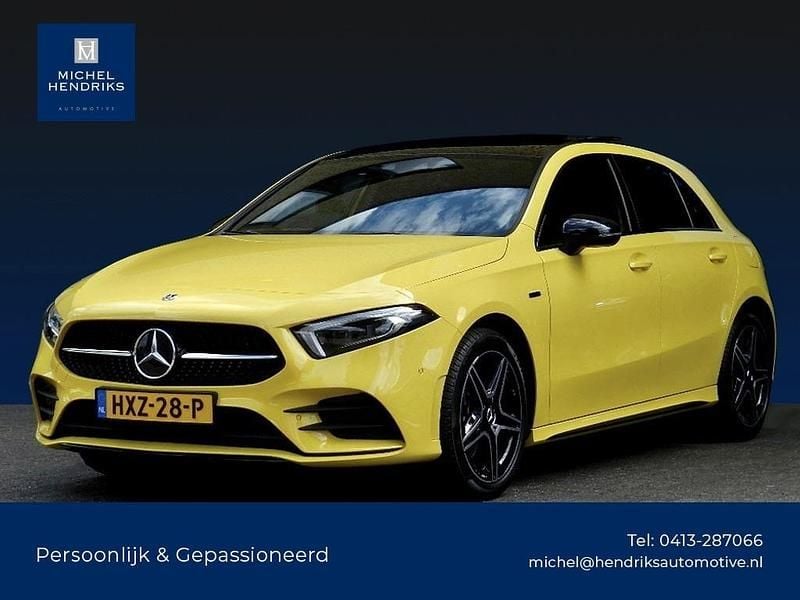 Geel Gebruikt 2021 Mercedes A250 Advantage Hatchback | € 31.750 (Eerlijke prijs) - Afbeelding 1/4
