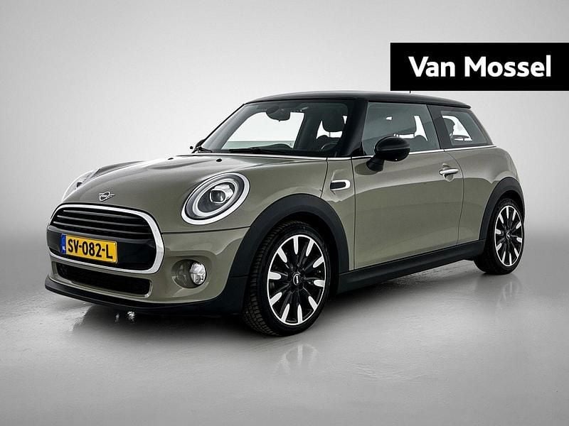 Grijs Gebruikt 2018 Mini Cooper Chili Hatchback | € 19.940 (Eerlijke prijs) - Afbeelding 1/4