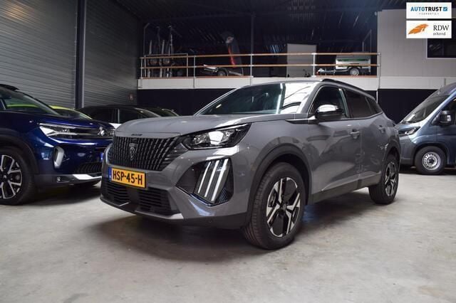 Grijs Nieuw 2025 Peugeot 2008 Allure SUV | € 32.995 (Super prijs) - Afbeelding 1/4