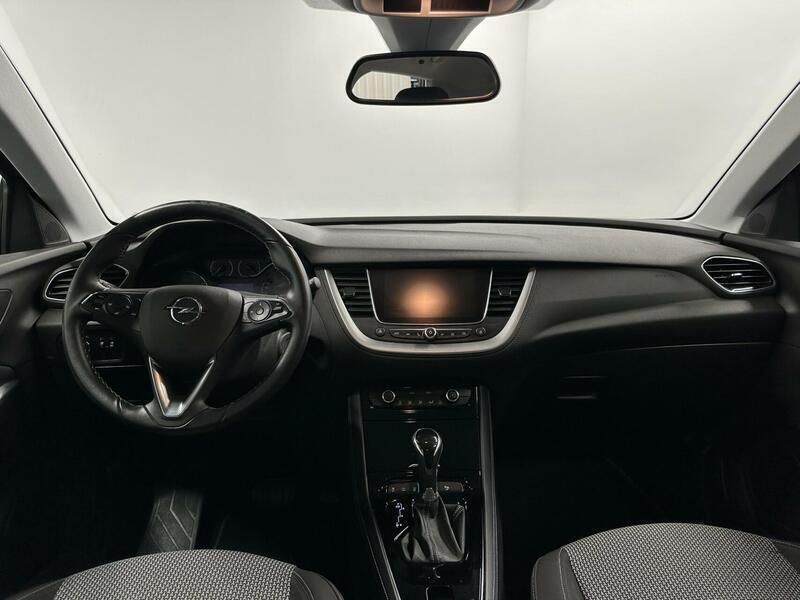 Grijs Gebruikt 2019 Opel Grandland X Edition SUV | € 999.999 - Afbeelding 1/4