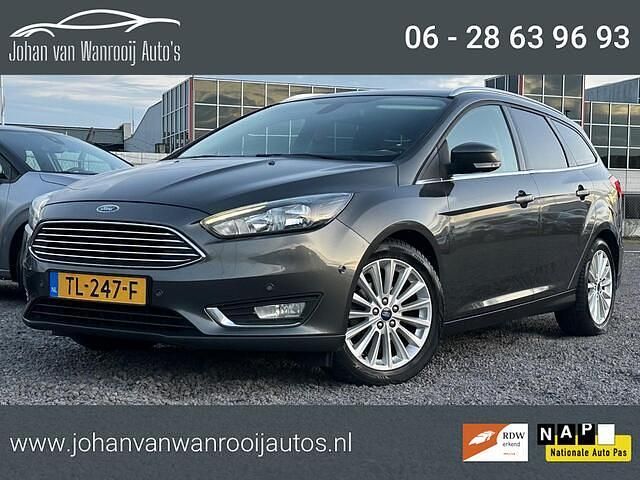 Grijs Gebruikt 2018 Ford Focus Stationwagen | € 9.750 (Eerlijke prijs) - Afbeelding 1/4