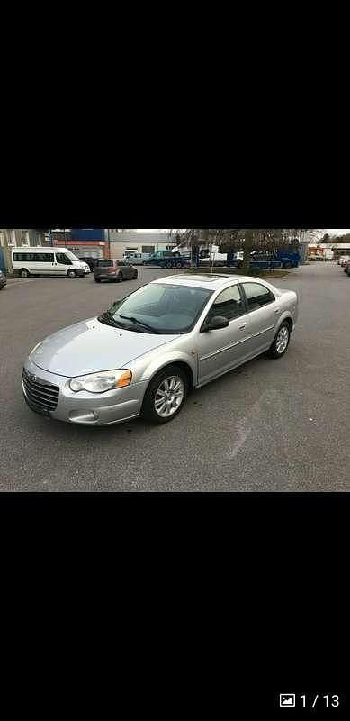 Zilver Gebruikt 2005 Chrysler Sebring Limited Sedan | € 1.300 - Afbeelding 1/4