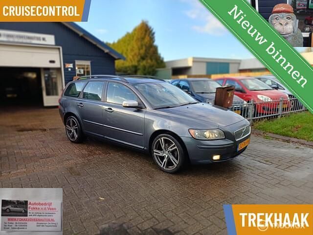 Grijs Gebruikt 2006 Volvo V50 Momentum Stationwagen | € 3.250 (Goede deal) - Afbeelding 1/3