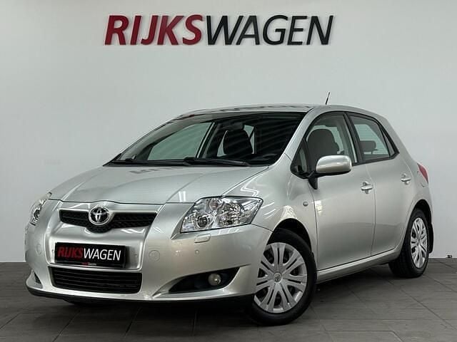 Zilver Gebruikt 2007 Toyota Auris Executive Hatchback | € 6.250 (Eerlijke prijs) - Afbeelding 1/4