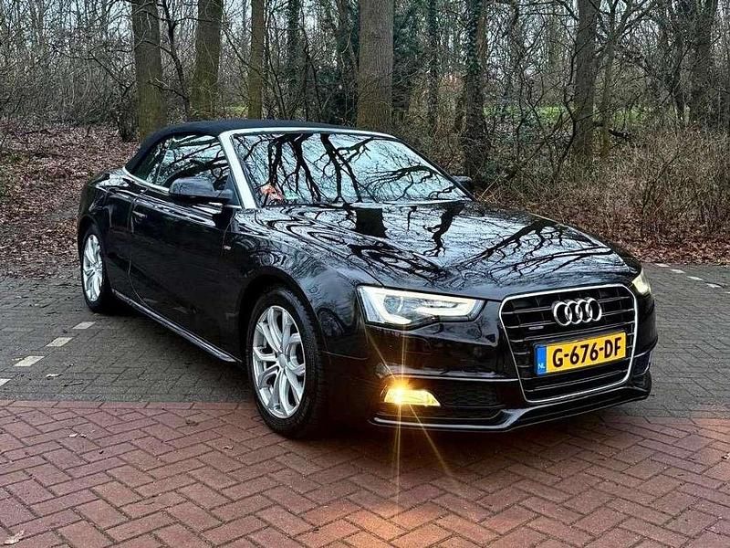 Occasion Audi A5 Cabriolet S-Line 211 PK (155 kW) 2013 Zwart Cabriolet