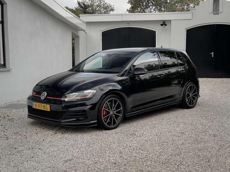 Zwart Gebruikt 2019 VW Golf VII GTI Hatchback | € 24.950 (Super prijs) - Afbeelding 1/4