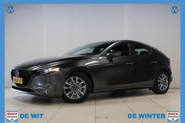 Grijs Gebruikt 2022 Mazda 3 Comfort Hatchback | € 21.950 (Eerlijke prijs) - Afbeelding 1/4