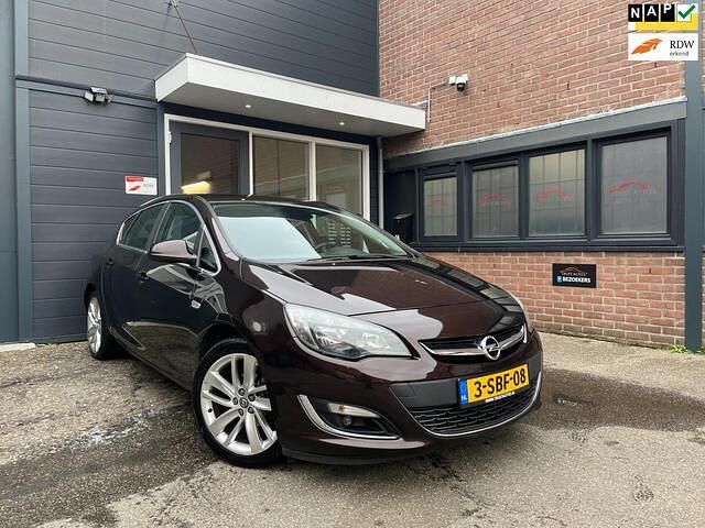 Occasion Opel Astra Sport 120 PK (88 kW) 2013 Bruin Hatchback