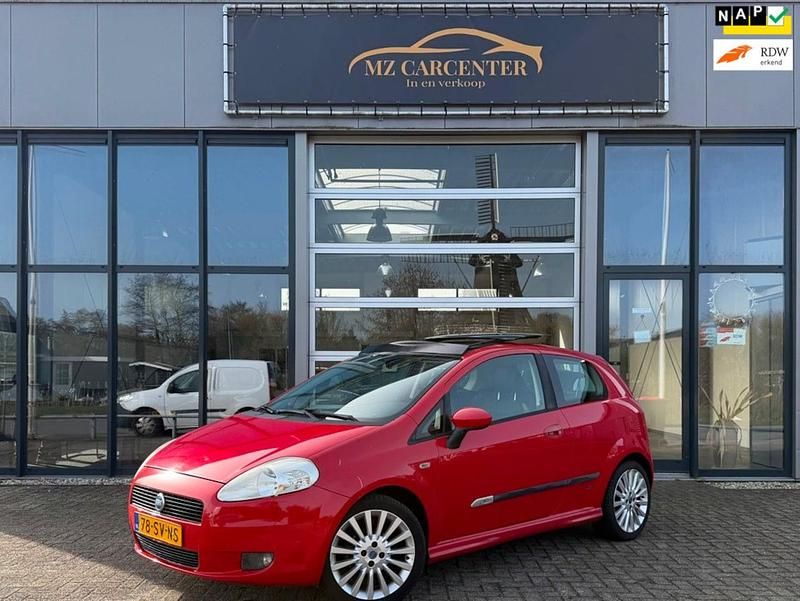 Occasion Fiat Grande Punto 2006 Rood Hatchback