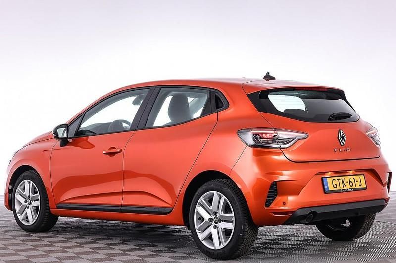 Occasion Renault Clio V Evolution 91 PK (66 kW) 2024 Oranje Hatchback