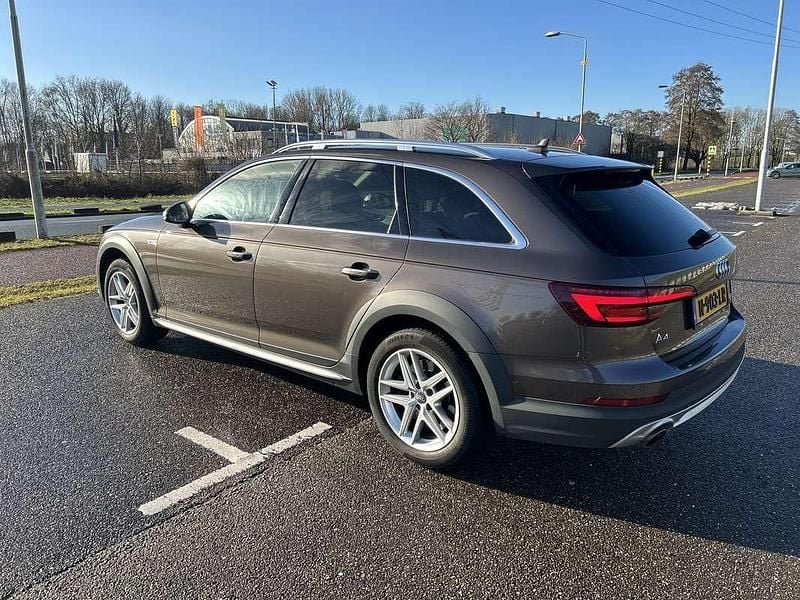 Beige Occasion 2017 Audi A4 Allroad Stationwagen | € 24.500 (Eerlijke prijs) - Afbeelding 1/4