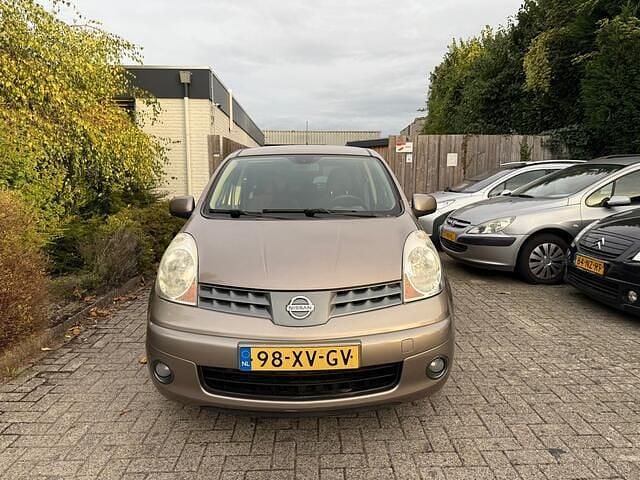 Bruin Gebruikt 2007 Nissan Note Acenta MPV | € 3.700 (Eerlijke prijs) - Afbeelding 1/4