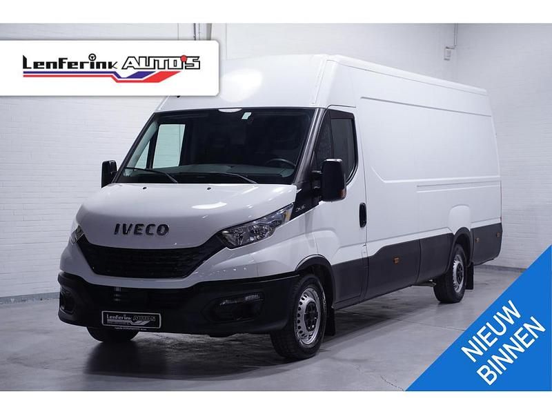 Banquise white paint (ewp) Gebruikt 2021 Iveco Daily Sedan | € 20.800 (Super prijs) - Afbeelding 1/4