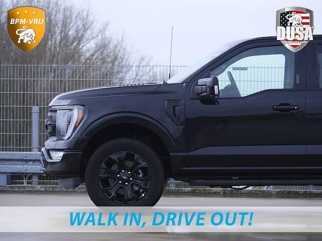 Occasion Ford F-150 Lariat 402 PK (295 kW) 2024 Zwart (metallic) Pickup