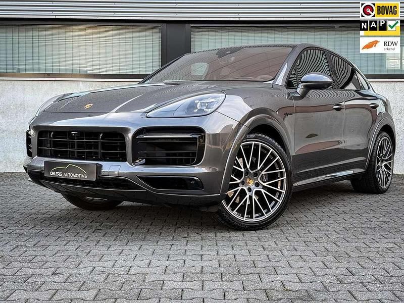 Grijs Gebruikt 2021 Porsche Cayenne Sport SUV | € 74.899 (Eerlijke prijs) - Afbeelding 1/4