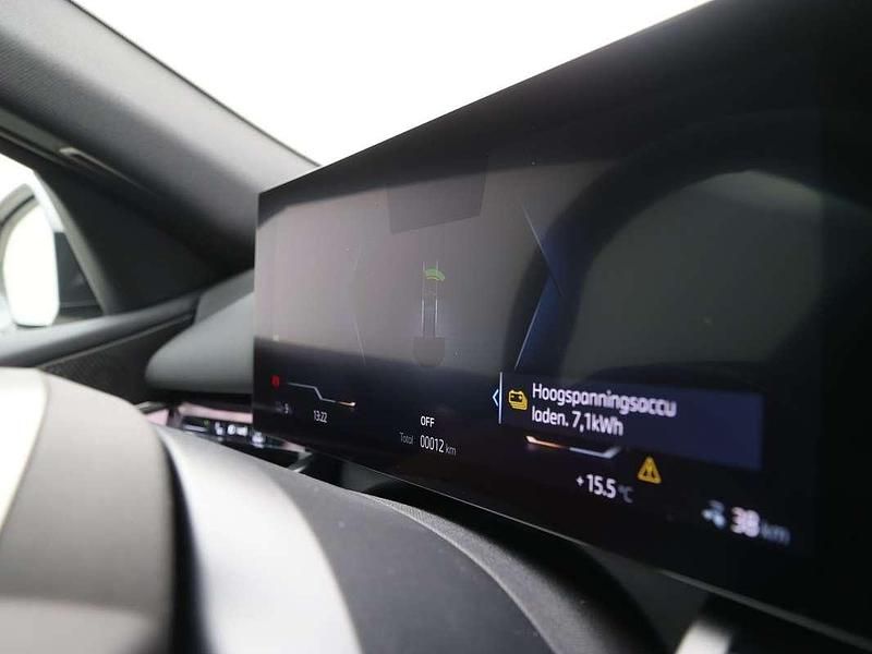 Nieuw BMW i5 M Sport 250 kW (340 PK) 2025 Zwart, metallic lak Sedan