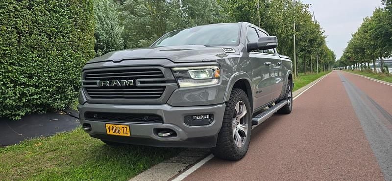 Occasion Dodge Ram 2018 Grijs (parellak) Pickup