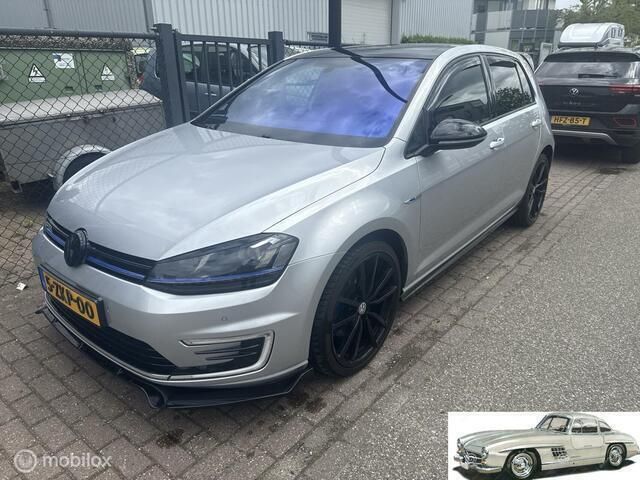 Grijs Gebruikt 2015 VW Golf VII GTE Hatchback | € 8.999 (Eerlijke prijs) - Afbeelding 1/4