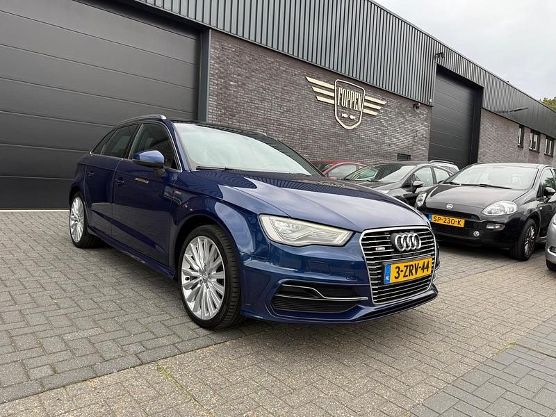 Occasion Audi A3 Sportback e-tron Ambition 2015 Blauw Hatchback