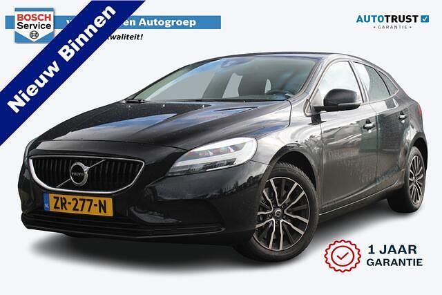 Zwart Gebruikt 2019 Volvo V40 Stationwagen | € 18.950 (Iets duurder) - Afbeelding 1/4