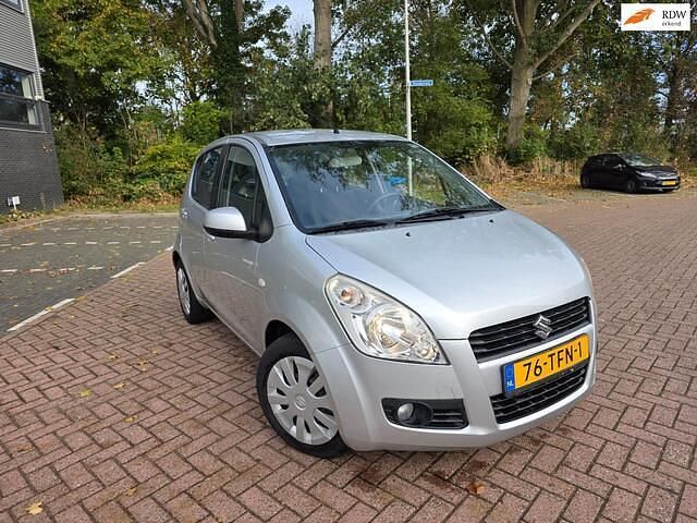 Grijs Gebruikt 2012 Suzuki Splash Comfort Hatchback | € 4.499 (Eerlijke prijs) - Afbeelding 1/4