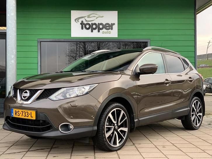 Bruin Gebruikt 2017 Nissan Qashqai Tekna SUV | € 10.950 (Super prijs) - Afbeelding 1/4