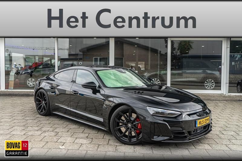 Zwart Gebruikt 2021 Audi e-tron GT quattro S-Line Sedan | € 59.495 (Duur) - Afbeelding 1/4