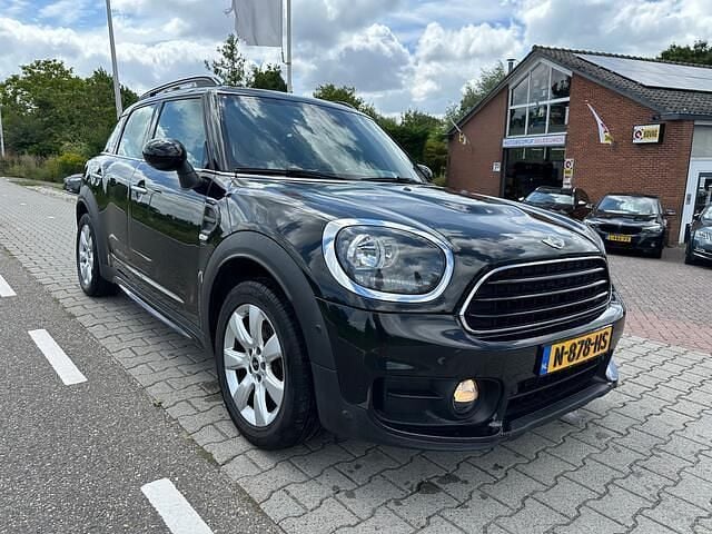 Occasion Mini One Countryman Pepper 102 PK (75 kW) 2018 Zwart SUV