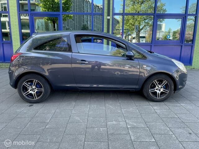 Occasion Opel Corsa Business 80 PK (58 kW) 2008 Grijs Hatchback