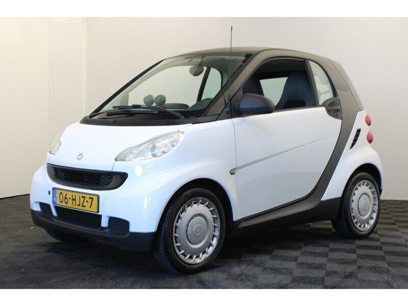Wit Gebruikt 2009 Smart ForTwo Coupé Hatchback | € 2.450 (Eerlijke prijs) - Afbeelding 1/4