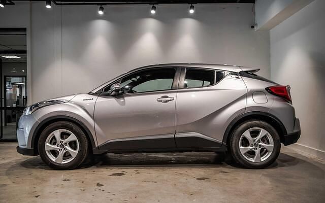 Occasion Toyota C-HR 98 PK (72 kW) 2017 Grijs SUV