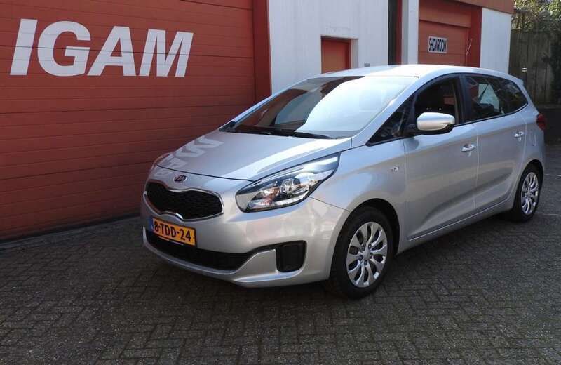 Grijs Gebruikt 2014 Kia Carens MPV | € 10.250 (Eerlijke prijs) - Afbeelding 1/4