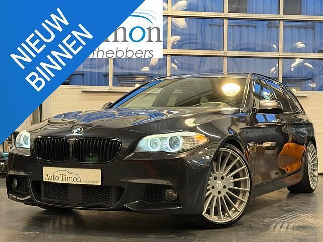 Grijs Gebruikt 2010 BMW 535 Executive Stationwagen | € 29.900 - Afbeelding 1/4