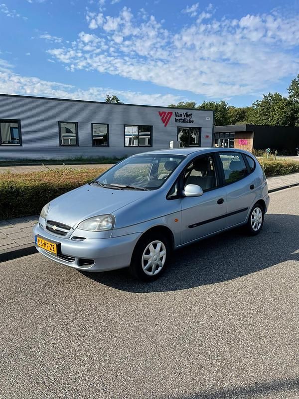Blauw (metallic) Occasion 2005 Chevrolet Tacuma MPV | € 999 (Eerlijke prijs) - Afbeelding 1/4