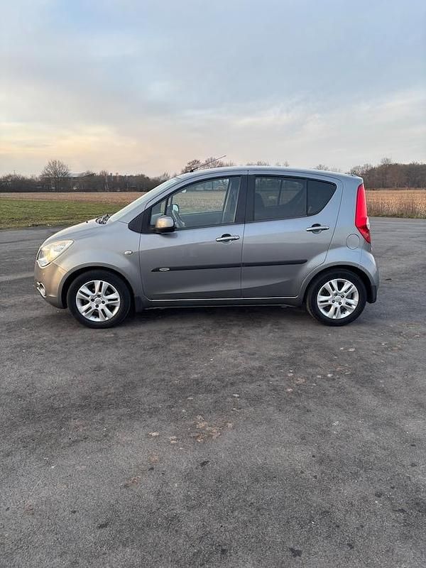 Occasion Opel Agila Edition 2013 Grijs Hatchback